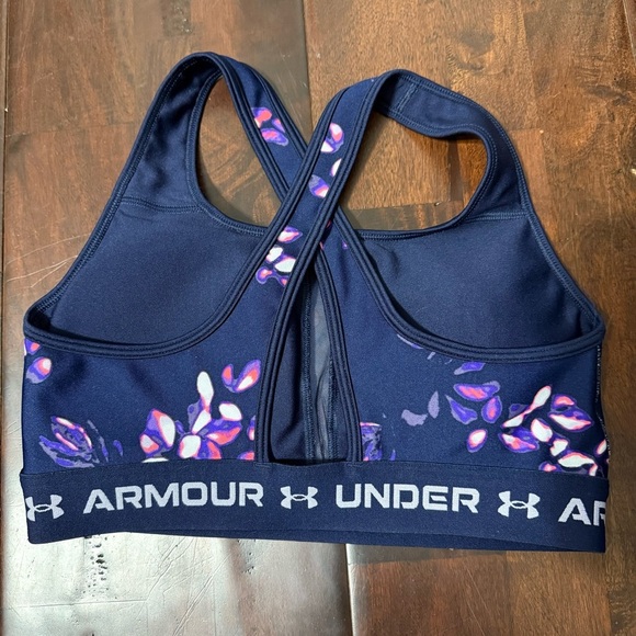 Under Armour Compression Sports Bra Women’s Size Medium Navy Cross Back - Picture 2 of 3